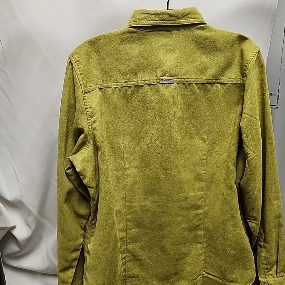 Columbia XCO Pistachio Green Faux Suede Pearl Snap Long Sleeve Shirt Women's M